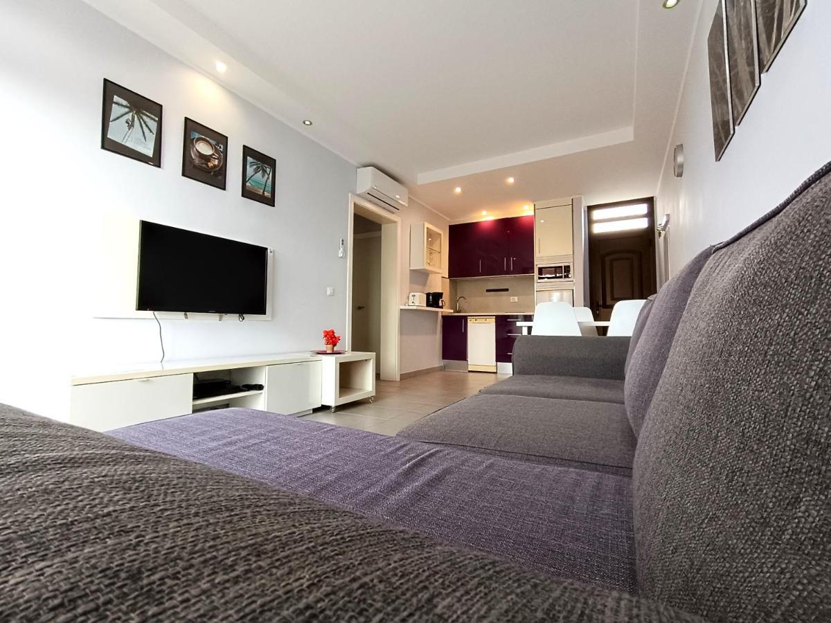 Apartment La Fiesta Arona  Exteriör bild